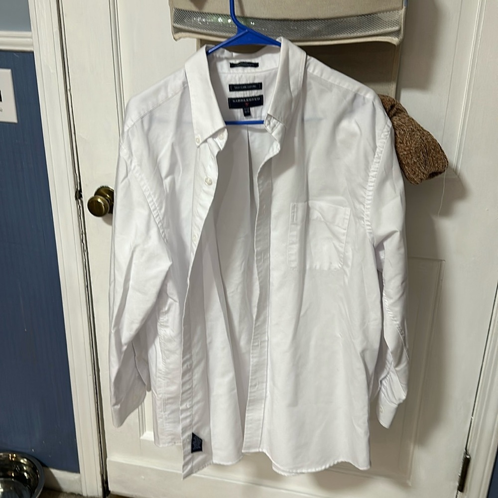 WHITE SADDELBRED MEN’S BUTTONDOWN WITH COLLAR DRESS SHIRT 👔